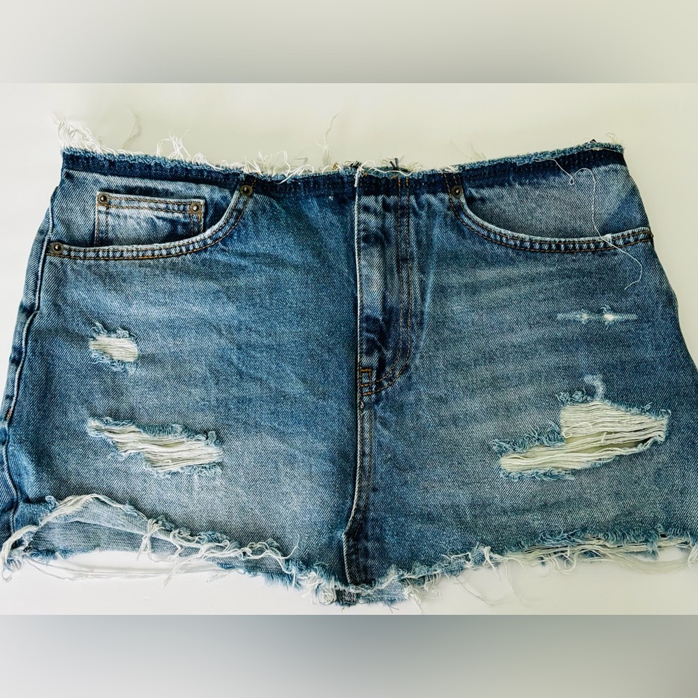 Zara Blue Jean Skirt  Distressed Raw-Edge